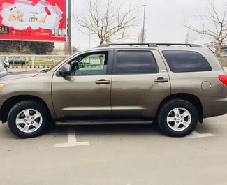 Wynajmij Toyota Sequoia Ii 2012 w Gruzji. Paliwo: Benzyna. Moc: 310 KM ➤ Koszt od 220 GEL za dobę.