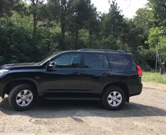 Wynajem samochodu Toyota Land Cruiser Prado nr 262 (Automatyczna) w Tbilisi, z silnikiem 3,0l. Diesel ➤ Bezpośrednio od Irakli w Gruzji.