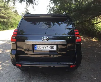 Wynajem samochodu Toyota Land Cruiser Prado nr 260 (Automatyczna) w Tbilisi, z silnikiem 3,0l. Diesel ➤ Bezpośrednio od Irakli w Gruzji.