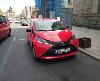 Wynajem samochodu Toyota Aygo nr 45 (Manualna) w Pradze, z silnikiem 1,0l. Benzyna ➤ Bezpośrednio od Alex in Czechia.