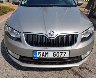 Wynajem samochodu Skoda Octavia Combi nr 431 (Automatyczna) w Pradze, z silnikiem 1,6l. Diesel ➤ Bezpośrednio od Petr in Czechia.