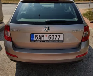 Wynajmij Skoda Octavia Combi 2016 in Czechia. Paliwo: Diesel. Moc: 105 KM ➤ Koszt od 81 EUR za dobę.