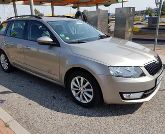 Wypożyczalnia Skoda Octavia Combi w Pradze, Czechy ✓ Nr 431. ✓ Skrzynia Automatyczna ✓ Opinii: 0.