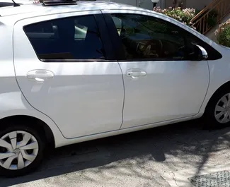 Wynajem samochodu Toyota Vitz nr 274 (Automatyczna) w Limassol, z silnikiem 1,3l. Benzyna ➤ Bezpośrednio od Leo na Cyprze.