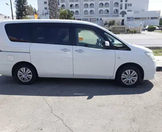 Wypożyczalnia Nissan Serena w Larnace, Cypr ✓ Nr 789. ✓ Skrzynia Automatyczna ✓ Opinii: 1.