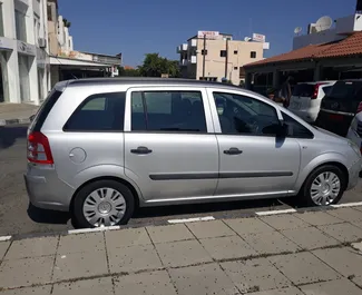 Wypożyczalnia Opel Zafira w Larnace, Cypr ✓ Nr 787. ✓ Skrzynia Manualna ✓ Opinii: 0.