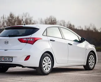Hyundai i30 – samochód kategorii Ekonomiczny, Komfort na wynajem w Czarnogórze ✓ Depozyt 100 EUR ✓ Ubezpieczenie: OC, CDW, SCDW, FDW, Pasażerowie, Od Kradzieży, Zagranica.