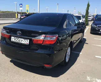 Wynajem samochodu Toyota Camry nr 1401 (Automatyczna) na lotnisku w Symferopolu, z silnikiem 2,0l. Benzyna ➤ Bezpośrednio od Wiaczesław na Krymie.