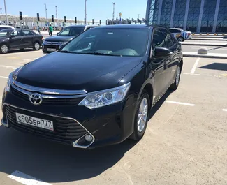 Wypożyczalnia Toyota Camry na lotnisku w Symferopolu, Krym ✓ Nr 1401. ✓ Skrzynia Automatyczna ✓ Opinii: 0.