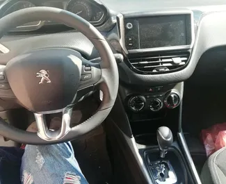 Wynajem samochodu Peugeot 2008 nr 1496 (Automatyczna) na lotnisku w Atenach, z silnikiem 1,2l. Benzyna ➤ Bezpośrednio od Teodor w Grecji.