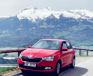 Wypożyczalnia Skoda Fabia w Pradze, Czechy ✓ Nr 34. ✓ Skrzynia Manualna ✓ Opinii: 4.