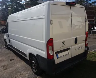 Wynajem samochodu Peugeot Boxer nr 1580 (Manualna) w Pradze, z silnikiem 2,3l. Benzyna ➤ Bezpośrednio od Vadim in Czechia.