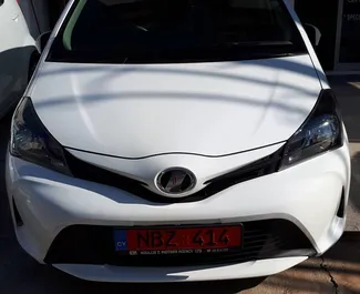 Wypożyczalnia Toyota Vitz w Limassol, Cypr ✓ Nr 274. ✓ Skrzynia Automatyczna ✓ Opinii: 0.