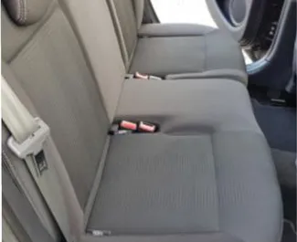 Wynajmij Renault Clio Grandtour 2012 w Bułgarii. Paliwo: Benzyna. Moc: 90 KM ➤ Koszt od 13 EUR za dobę.