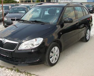 Wypożyczalnia Skoda Fabia Combi w Burgas, Bułgaria ✓ Nr 1654. ✓ Skrzynia Manualna ✓ Opinii: 0.