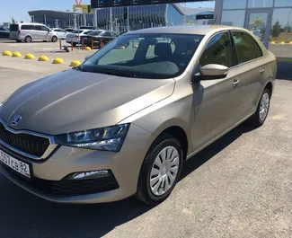 Wypożyczalnia Skoda Rapid na lotnisku w Symferopolu, Krym ✓ Nr 1910. ✓ Skrzynia Automatyczna ✓ Opinii: 0.