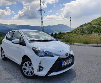 Wypożyczalnia Toyota Yaris w Budvie, Czarnogóra ✓ Nr 2036. ✓ Skrzynia Automatyczna ✓ Opinii: 1.