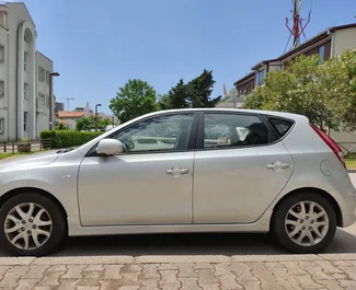 Wynajem samochodu Hyundai i30 nr 2039 (Automatyczna) w Budvie, z silnikiem 1,6l. Benzyna ➤ Bezpośrednio od Vuk w Czarnogórze.