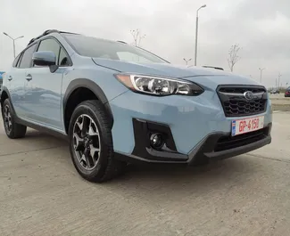 Wnętrze Subaru Crosstrek do wynajęcia w Gruzji. Doskonały samochód 5-osobowy. ✓ Skrzynia Automatyczna.