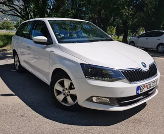 Wynajmij Skoda Fabia Combi 2018 w Czarnogórze. Paliwo: Diesel. Moc: 90 KM ➤ Koszt od 22 EUR za dobę.