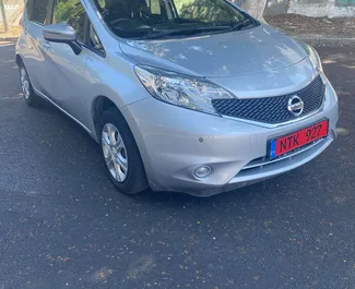 Nissan Note – samochód kategorii Ekonomiczny, Komfort na wynajem na Cyprze ✓ Bez Depozytu ✓ Ubezpieczenie: OC, CDW, SCDW, Młody.