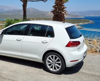 Volkswagen Golf – samochód kategorii Ekonomiczny, Komfort na wynajem w Grecji ✓ Kaucja Bez Depozytu ✓ Ubezpieczenie: OC, FDW, Pasażerowie, Od Kradzieży.