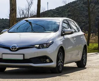 Wypożyczalnia Toyota Auris w Becici, Czarnogóra ✓ Nr 2466. ✓ Skrzynia Automatyczna ✓ Opinii: 1.