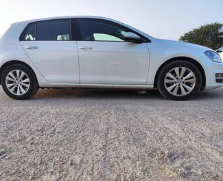 Wypożyczalnia Volkswagen Golf 7 w Belgradzie, Serbia ✓ Nr 2535. ✓ Skrzynia Automatyczna ✓ Opinii: 1.