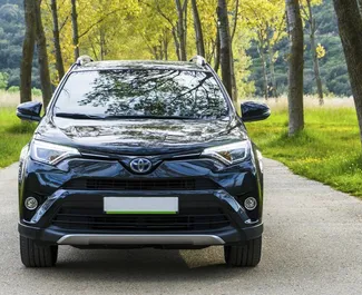 Toyota Rav4 – samochód kategorii Komfort, SUV, Crossover na wynajem w Czarnogórze ✓ Depozyt 300 EUR ✓ Ubezpieczenie: OC, Pasażerowie, Od Kradzieży.