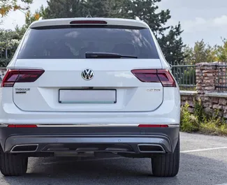 Volkswagen Tiguan – samochód kategorii Komfort, Crossover na wynajem w Czarnogórze ✓ Depozyt 300 EUR ✓ Ubezpieczenie: OC, Pasażerowie, Od Kradzieży.