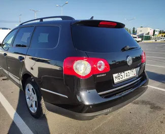 Volkswagen Passat Variant – samochód kategorii Komfort, Premium na wynajem na Krymie ✓ Depozyt 10000 RUB ✓ Ubezpieczenie: OC.