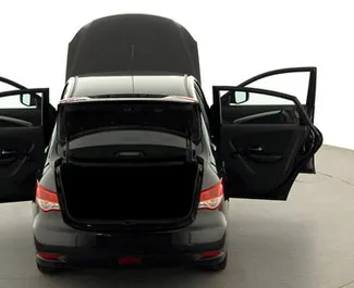 Wynajem samochodu Nissan Almera nr 2745 (Automatyczna) w Kerczu, z silnikiem 1,6l. Benzyna ➤ Bezpośrednio od Oleg na Krymie.