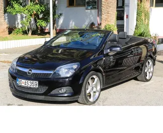 Wypożyczalnia Opel Astra CC w Budvie, Czarnogóra ✓ Nr 3156. ✓ Skrzynia Automatyczna ✓ Opinii: 0.