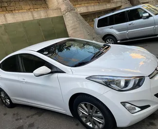 Wynajmij Hyundai Elantra 2014 w Azerbejdżanie. Paliwo: Benzyna. Moc:  KM ➤ Koszt od 61 AZN za dobę.