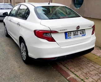 Wynajmij Fiat Egea 2017 w Turcji. Paliwo: Diesel. Moc: 110 KM ➤ Koszt od 28 USD za dobę.