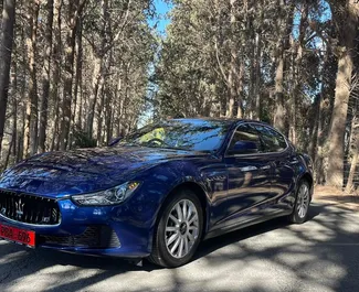 Wynajem samochodu Maserati Ghibli nr 3857 (Automatyczna) w Limassol, z silnikiem 3,0l. Benzyna ➤ Bezpośrednio od Leo na Cyprze.