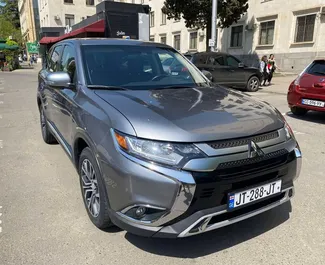 Wypożyczalnia Mitsubishi Outlander Xl w Tbilisi, Gruzja ✓ Nr 4165. ✓ Skrzynia Automatyczna ✓ Opinii: 0.