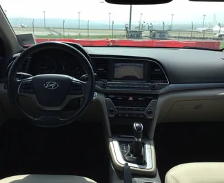 Hyundai Elantra 2019 do wynajęcia w Tbilisi. Limit przebiegu nieograniczony.