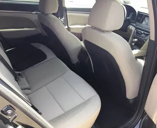 Hyundai Elantra 2019 – wynajem od właścicieli w Tbilisi (Gruzja).