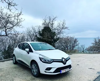Wypożyczalnia Renault Clio 4 w Becici, Czarnogóra ✓ Nr 4278. ✓ Skrzynia Manualna ✓ Opinii: 0.