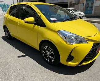 Wypożyczalnia Toyota Vitz w Larnace, Cypr ✓ Nr 4371. ✓ Skrzynia Automatyczna ✓ Opinii: 0.