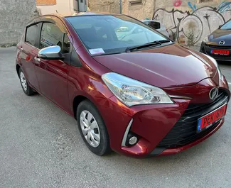 Wypożyczalnia Toyota Vitz w Larnace, Cypr ✓ Nr 4374. ✓ Skrzynia Automatyczna ✓ Opinii: 1.