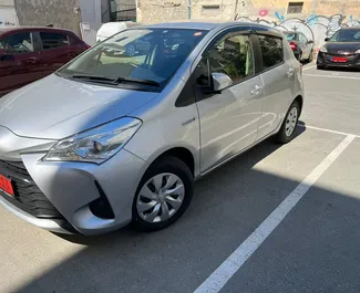 Wypożyczalnia Toyota Vitz w Larnace, Cypr ✓ Nr 4402. ✓ Skrzynia Automatyczna ✓ Opinii: 0.