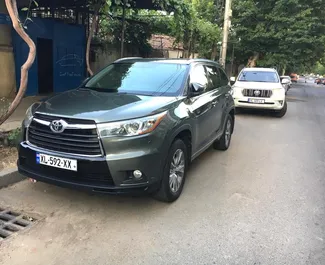 Wypożyczalnia Toyota Highlander w Tbilisi, Gruzja ✓ Nr 4420. ✓ Skrzynia Automatyczna ✓ Opinii: 0.