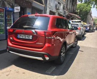 Mitsubishi Outlander – samochód kategorii Komfort, Crossover na wynajem w Gruzji ✓ Depozyt 700 GEL ✓ Ubezpieczenie: OC, CDW, Pasażerowie, Od Kradzieży.