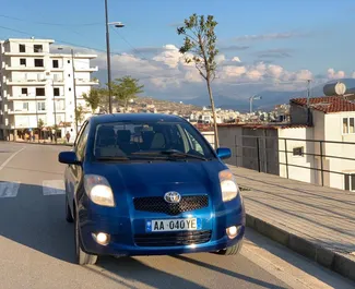 Wypożyczalnia Toyota Yaris w Sarandzie, Albania ✓ Nr 4491. ✓ Skrzynia Manualna ✓ Opinii: 1.