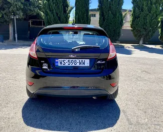 Ford Fiesta 2018 do wynajęcia w Tbilisi. Limit przebiegu nieograniczony.