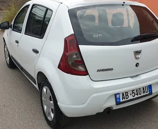 Wynajmij Dacia Sandero 2014 w Albanii. Paliwo: Diesel. Moc: 88 KM ➤ Koszt od 23 EUR za dobę.