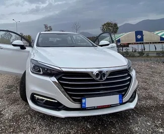 Wynajmij Baic Senova D50 2022 w Albanii. Paliwo: Benzyna. Moc: 116 KM ➤ Koszt od 40 EUR za dobę.