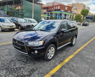 Wypożyczalnia Mitsubishi Outlander w Tiranie, Albania ✓ Nr 4516. ✓ Skrzynia Automatyczna ✓ Opinii: 0.